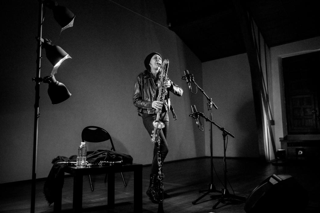 Élodie Pasquier Solo au festival Emergences © Rémi Angeli – à Hôtel Goüin